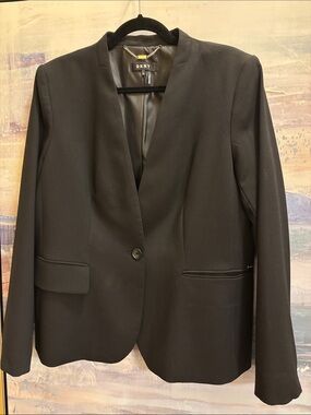 DKNY Black Single-Button Collarless Blazer